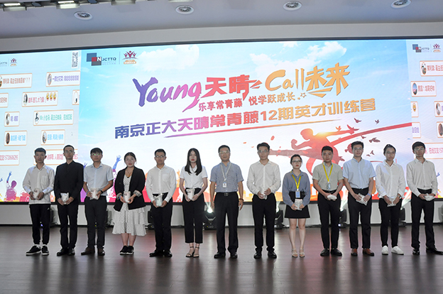 1665729941370804E296.jpg _DSC0425.JPG