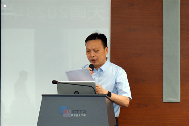 1694393944100573D8E9.jpg 4.jpg