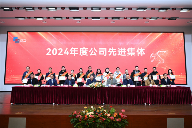 173733377613360522F3.jpg 9.1.jpg