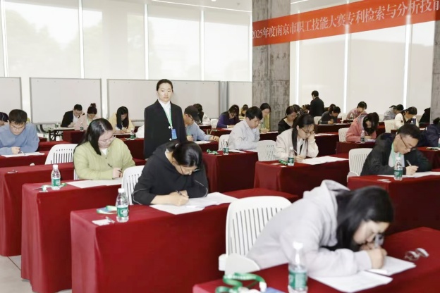 1745830289672629DB12.jpg 5.jpg