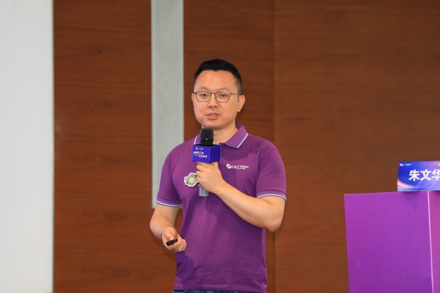 17530570111277184D7E.jpg 2.2.JPG